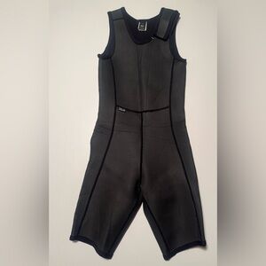 Patagonia Women's Charcoal wetsuit